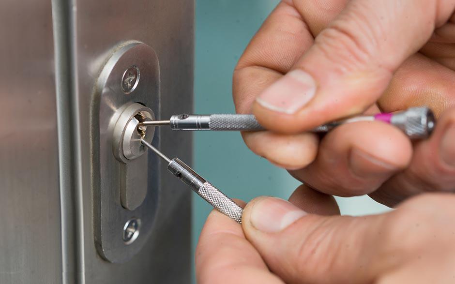 serrurier tarif changement serrure Arpajon