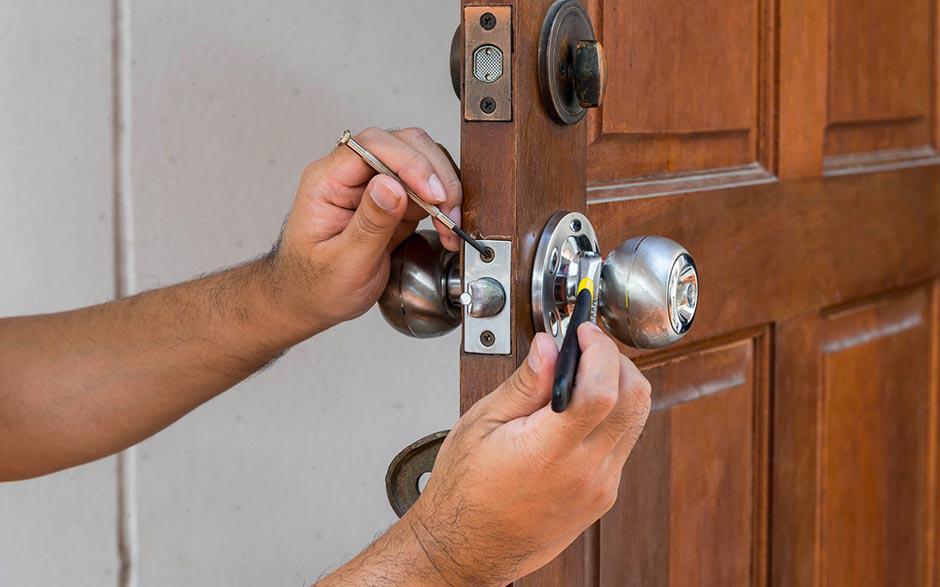 contacter un serrurier Paris 18